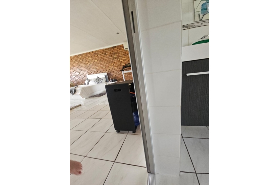 3 Bedroom Property for Sale in Oranjeville Free State